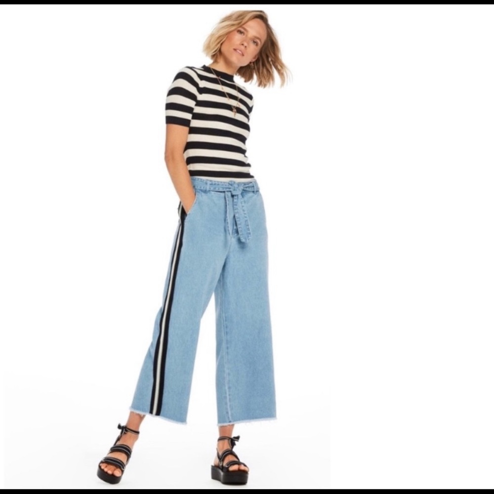 Scotch and Soda Maison Scotch High Rise Side Striped Wide Crop leg Jeans